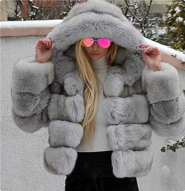 Chic Minimalist Patchwork Fur Jacket